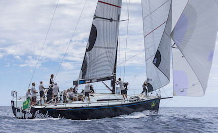 vincenzo onorato alla giraglia sul cookson 50 mascalzone latino