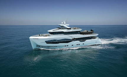 numarine venduto il nuovo 32xp