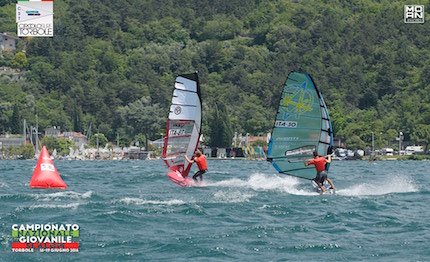 windsurf conclusi campionati nazionali giovanili di slalom torbole