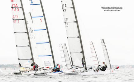 marina di pietrasanta sabato domenica catamarani della classe uacc