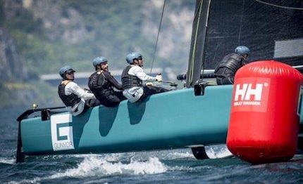 malcesine catamarani sanno anche volare
