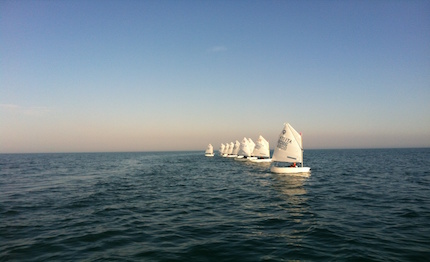 circolo nautico cervia da domani il xv meeting giovanile quasi 300 optimist in gara