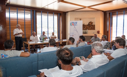 yccs schiera il primo equipaggio femminile nella storia della legavela
