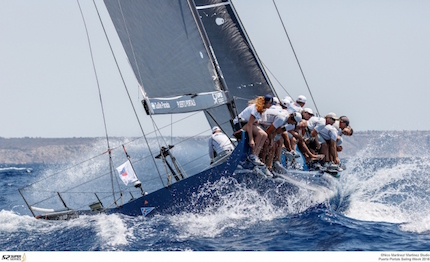 tp 52 azzurra seconda un giorno dal termine