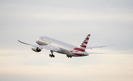 american airlines inaugura la lounge rinnovata dell area arrivi di londra heathrow terminal