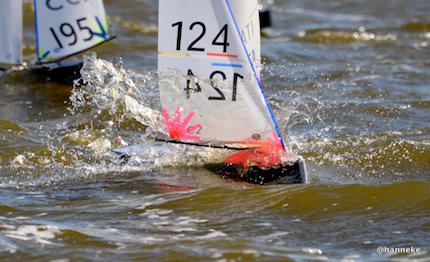 vela radiocomandata da domani al via limone del garda il mondiale delle classi marblehead ten rater