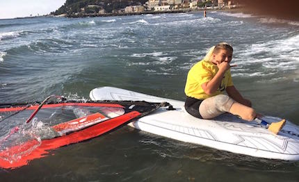 windsurf il progetto sociale corri sull acqua al windfestival 2016