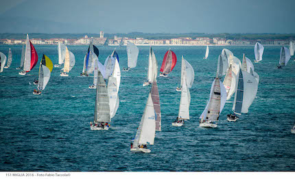 il trofeo cetilar in palio alla prossima 151 miglia
