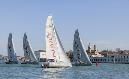 compagnia della vela organizza la 2k team race invitational venice