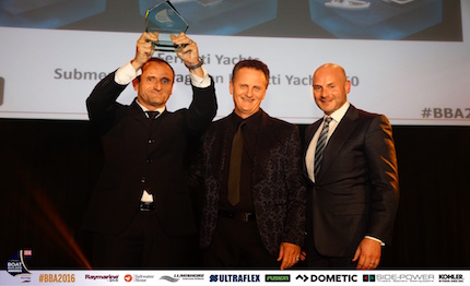 il gruppo ferretti premiato ai boat builder awards for business achievement 2016