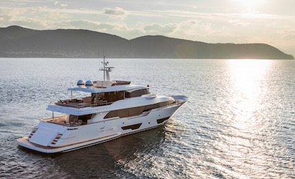 riva custom line in prima fila al grand prix di abu dhabi