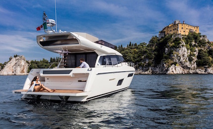 ferretti yachts 450 incanta anche parigi