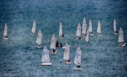 crotone festa giovanile con la bper banca international carnival race