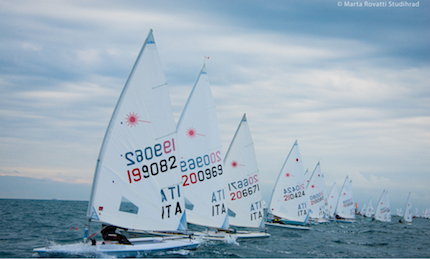 iniziata oggi italia cup 333 laser in regata genova
