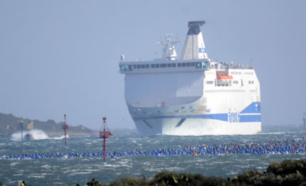 sardegna maestrale 140 kmh in tilt collegamenti aerei navali