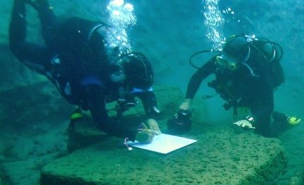 sicilia un viaggio nelle leggi della subacquea nell ambito della mostra mirabilia maris
