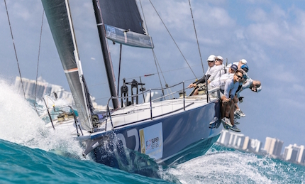 azzurra si conferma leader nella 52 super series miami royal cup