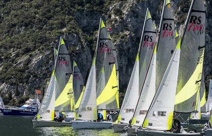 pasqua con il doppio velico giovanile feva gargnano del garda