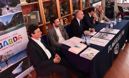 presentata la stagione 2017 della fraglia vela riva