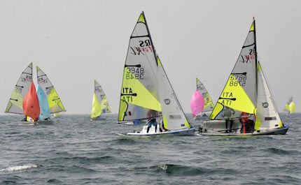 ferri bolognini vincono la regata nazionale rs feva di giulianova