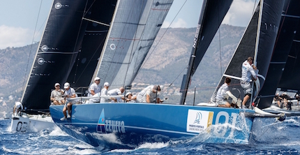 azzurra maiorca per la puerto portals 52 super series