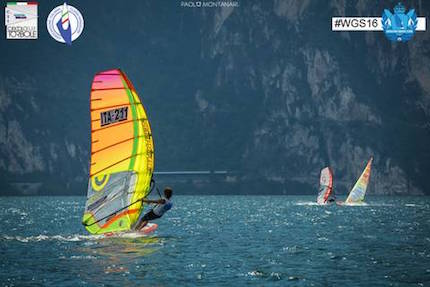 christopher frank si aggiudica la coppa italia di formula windsurfing 2017