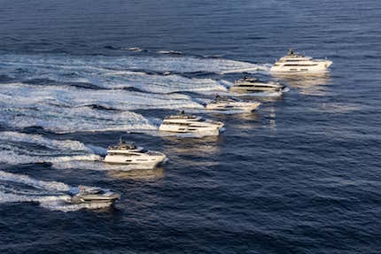 ferretti group al salone di cannes con numeri da record
