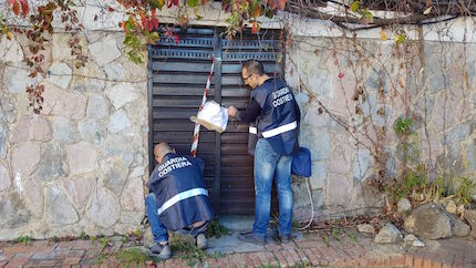 costa del cilento sotto sequestro 13 strutture alberghiere villaggi piscine