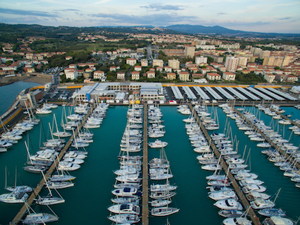 il centro velico caprera marina cala de medici dal al novembre