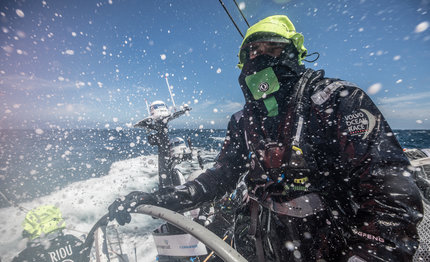 volvo ocean race lotta senza quartiere nell oceano indiano