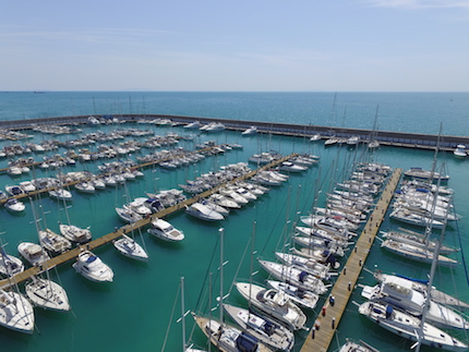 navigare dal cala de medici offerta per le imbarcazioni che decidono di trasferirsi al porto