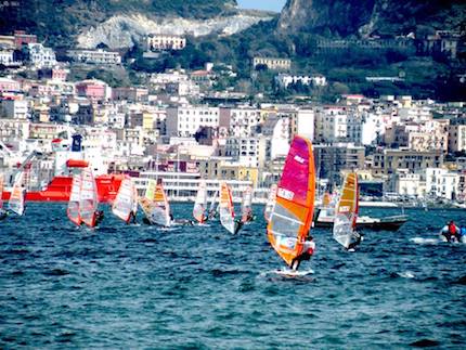 il circolo surf torbole fa poker pozzuoli