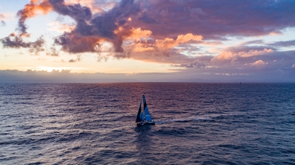 vor vestas turn the tide on plastic guidano la flotta verso il sud