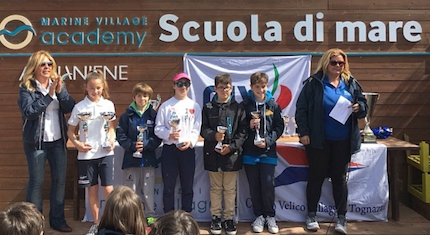 doppia vittoria femminile alla prima regata nazionale 2018 pen bic