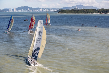 vor scallywag arrivato oggi la itajai in port race