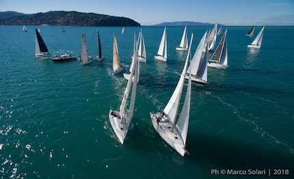 gianrocco catalano su tevere remo mon ile guida la classifica del trofeo arcipelago toscano