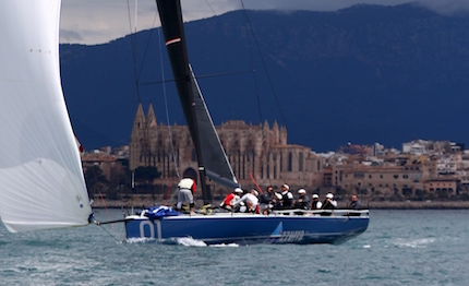 la nuova azzurra tp52 domani al via della palmavela