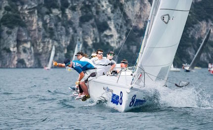 gran finale per le 54 barche della gentlemen cup sul garda