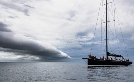 loro piana superyacht regatta ancora bonaccia ma il maestrale in arrivo