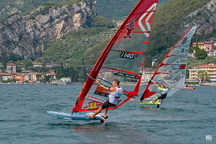 windsurf iniziata la rrd one hour classic con la versione foil
