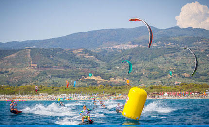 iniziati gizzeria in calabria campionati mondiali twintip racing