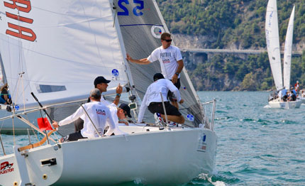 garda conclusi mondiali j24 con la vittoria di kaster