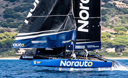 campioni di coppa america guidano la gc32 villasimius cup