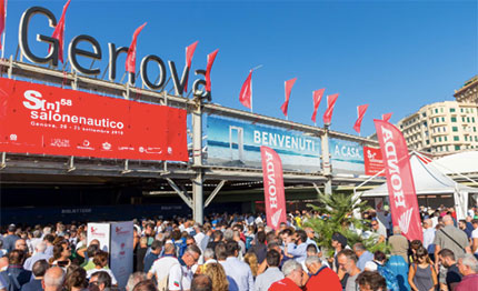salone nautico tanto sole in attesa del week end