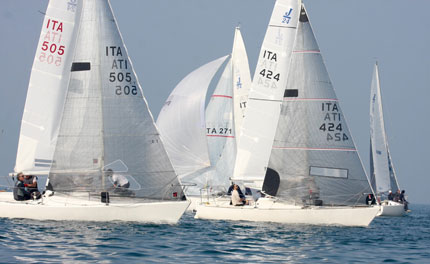 j24 jore fa poker vince la quinta tappa del circuito nazionale cervia