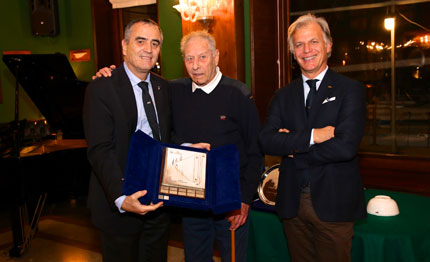 mario chiandussi il premio gabrio de szombathely per migliori giudici di regata