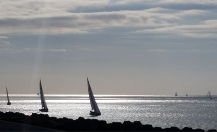 riva di traiano va sir biss la quot befana vela quot