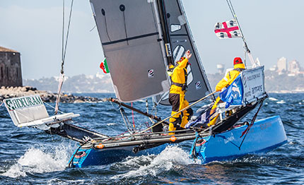 dakar gaudalupa un oggetto sommerso danneggia la deriva di ocean cat