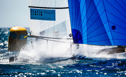 la vela olimpica in acqua per il trofeo princesa sofia