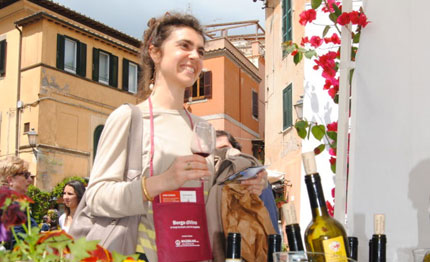 castelli romani brindano alla quinta edizione di borgo divino